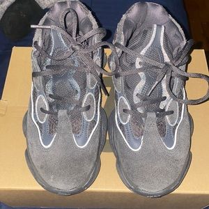 YEEZY 500 / BARELY WORN